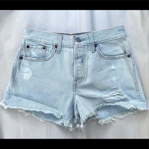 SOLD Levi’s denim shorts